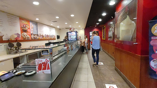 Ice Cream Shop «Cold Stone Creamery», reviews and photos, 505 E Green St, Champaign, IL 61820, USA