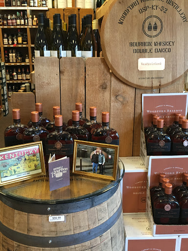 Wine Store «The Wine & Spirit Company of Greenville», reviews and photos, 4025 Kennett Pike, Greenville, DE 19807, USA