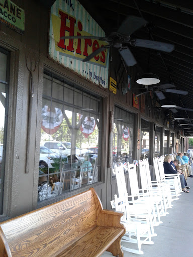 American Restaurant «Cracker Barrel Old Country Store», reviews and photos, 3840 Eagle View Dr, Indianapolis, IN 46254, USA
