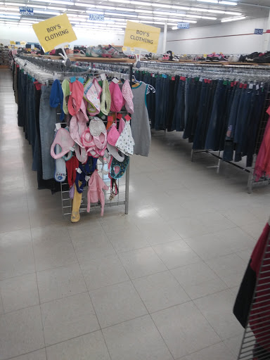 Thrift Store «American Thrift Store», reviews and photos, 5510 N Springboro Pike, Dayton, OH 45449, USA