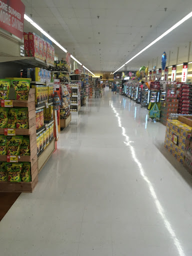 Grocery Store «Giant Food Stores», reviews and photos, 993 Wayne Ave, Chambersburg, PA 17201, USA