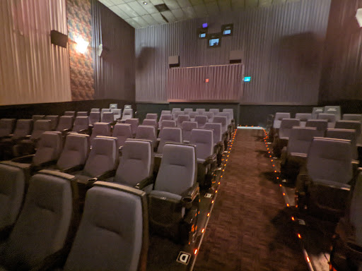 Movie Theater «Harkins Theatres Shea 14», reviews and photos, 7354 E Shea Blvd, Scottsdale, AZ 85260, USA