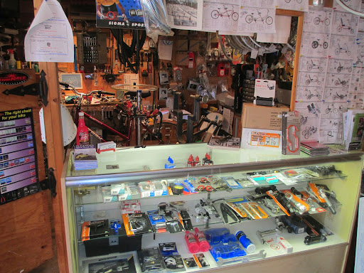 Bicycle Store «Wonder Lake Bicycle», reviews and photos, 4308 East Dr, Wonder Lake, IL 60097, USA