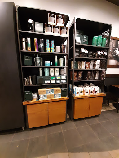 Coffee Shop «Starbucks», reviews and photos, 2040 Cliff Rd Suite 101, Eagan, MN 55122, USA