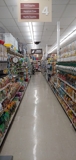 Pet Supply Store «Pet Supplies Plus», reviews and photos, 18610 W Bluemound Rd, Brookfield, WI 53045, USA