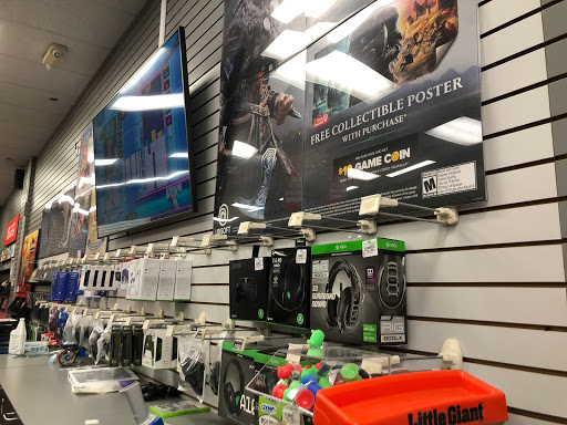 Video Game Store «GameStop», reviews and photos, 1420 W Pipeline Rd, Hurst, TX 76053, USA