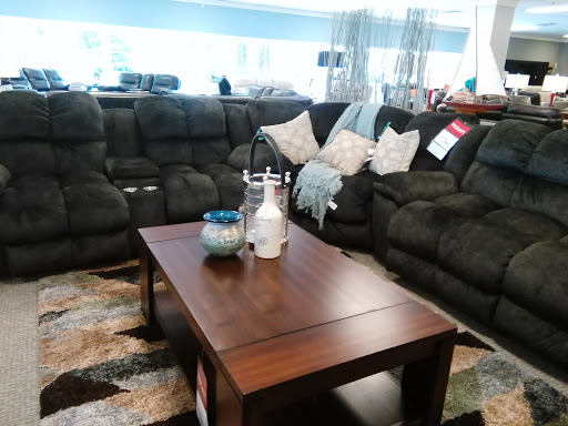 Mattress Store «Dillman Furniture», reviews and photos, 4701 Wheeling Ave, Muncie, IN 47304, USA