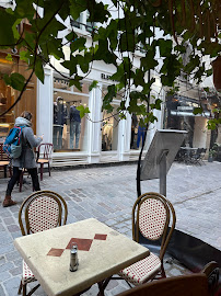 Atmosphère du Restaurant israélien Chez Hanna à Paris - n°18