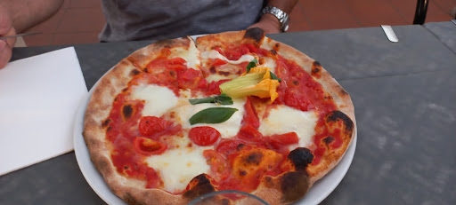 LA TRAMONTERIA - Pizze, Cucina e Tramonti in Longiano, Provincia di Forlì-Cesena
