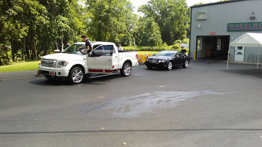 Car Wash «Wheelworks Hand Car Wash», reviews and photos, 798 Welsh Rd, Huntingdon Valley, PA 19006, USA