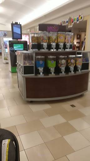 Shopping Mall «Ocean County Mall», reviews and photos, 1201 Hooper Ave, Toms River, NJ 08753, USA