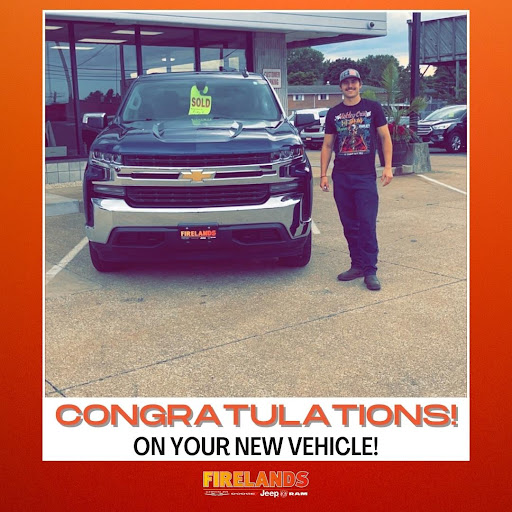 Car Dealer «Kasper Chrysler Dodge Jeep», reviews and photos, 2206 Cleveland Rd W, Sandusky, OH 44870, USA