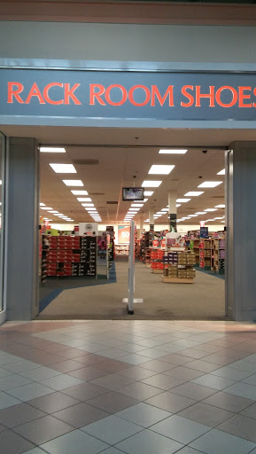 Shopping Mall «DeSoto Square Mall», reviews and photos, 303 301 Blvd W, Bradenton, FL 34205, USA