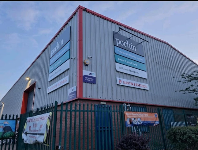 Gladstone Cl, Northampton NN5 7AY, United Kingdom