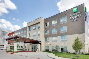 Holiday Inn Express & Suites Dallas NW - Farmers Branch, an IHG Hotel image