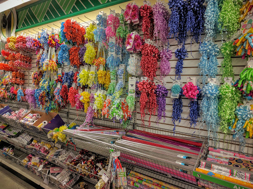 Dollar Store «Dollar Tree», reviews and photos, 3337 Rosecrans St, San Diego, CA 92110, USA