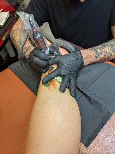 Tattoo Shop «Love and Hate Tattoo & Piercing», reviews and photos, 322 W McDowell Rd, Phoenix, AZ 85003, USA