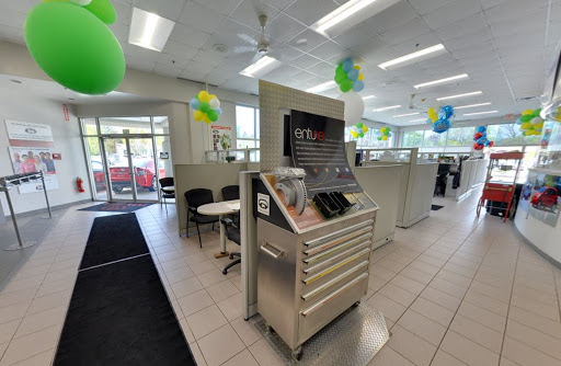 Toyota Dealer «Ira Toyota of Tewksbury», reviews and photos, 468 Main St, Tewksbury, MA 01876, USA