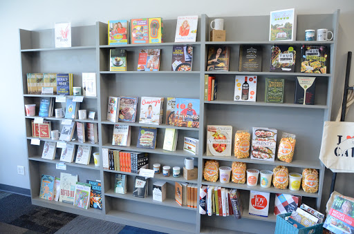 Book Store «Plot Twist Bookstore», reviews and photos, 502 N Ankeny Blvd, Ankeny, IA 50023, USA