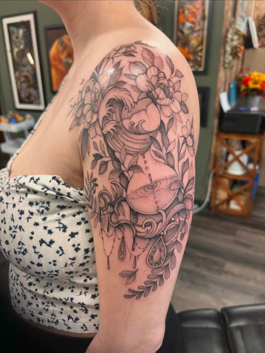 Explore mom of three tattoo ideas, creative tattoo ideas in Sykesville, available at Foxwood Tattoo Collective