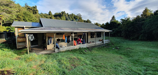 Waitawheta Hut