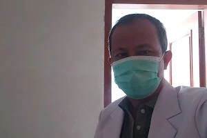 Dr Ujang hermawan image