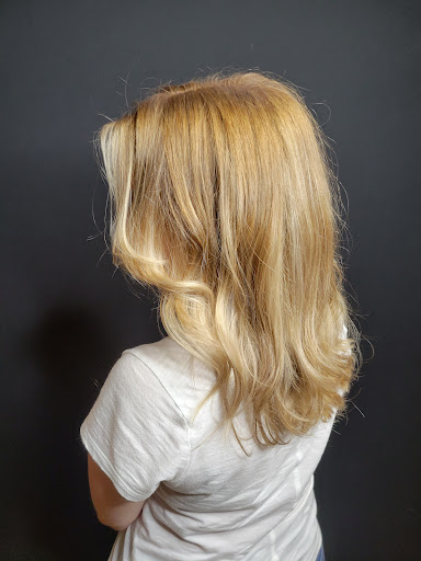 Beauty Salon «Ambiance Salon», reviews and photos, 118 E Tarpon Ave # 1, Tarpon Springs, FL 34689, USA