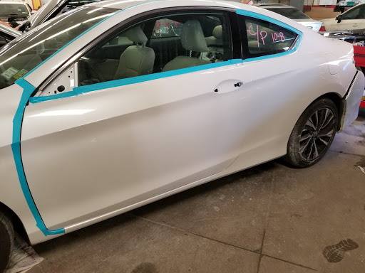 Auto Body Shop «Quentin Auto Center Corporation», reviews and photos, 918 Quentin Rd, Brooklyn, NY 11223, USA