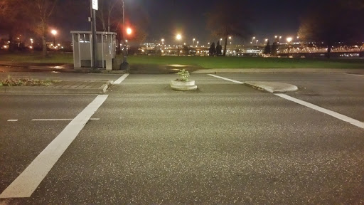 Park «Mill Ends Park», reviews and photos, 56 SW Taylor St, Portland, OR 97204, USA