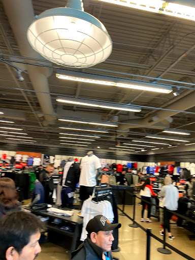 Sporting Goods Store «Nike Factory Store», reviews and photos, 1001 N Arney Rd #810, Woodburn, OR 97071, USA