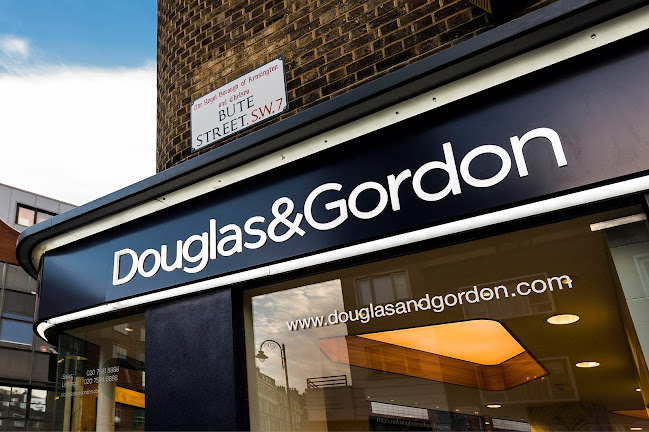 Reviews of Douglas & Gordon Estate Agents South Kensington in London - Real estate agency