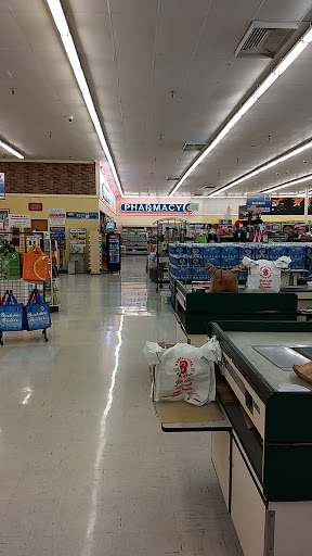 Grocery Store «Brookshire Brothers», reviews and photos, 603 E Houston St, Cleveland, TX 77327, USA