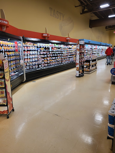 Giant Eagle Supermarket