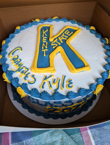 Donut Shop «Raised & Glazed Donuts», reviews and photos, 17800 Chillicothe Rd, Chagrin Falls, OH 44023, USA