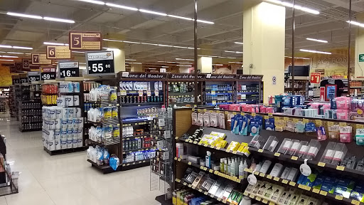 Walmart expréss Valle Dorado