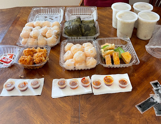 D T Dim Sum & Tea image