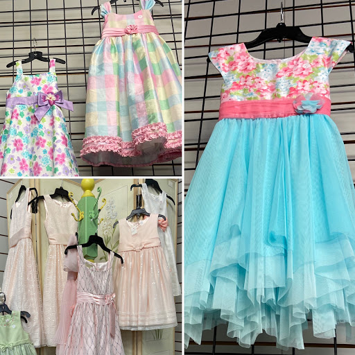 Thrift Store «Second Impressions Upscale Thrift Store», reviews and photos, 3750 S Westnedge Ave, Kalamazoo, MI 49008, USA