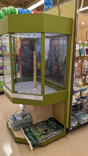Pet Supply Store «Petco Animal Supplies», reviews and photos, 10315 E Shelby Dr, Collierville, TN 38017, USA