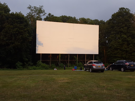 Drive-in Movie Theater «Hyde Park Drive In Theatre», reviews and photos, 4114 Albany Post Rd, Hyde Park, NY 12538, USA