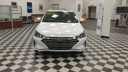 Car Dealer «Vinart Dealerships», reviews and photos, 675 State Ave, Emmaus, PA 18049, USA
