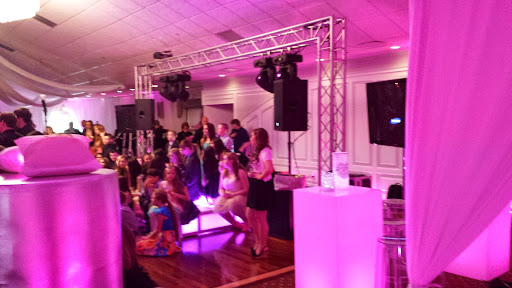 Wedding Venue «Flowerfield Celebrations», reviews and photos, 199 Mills Pond Rd, St James, NY 11780, USA