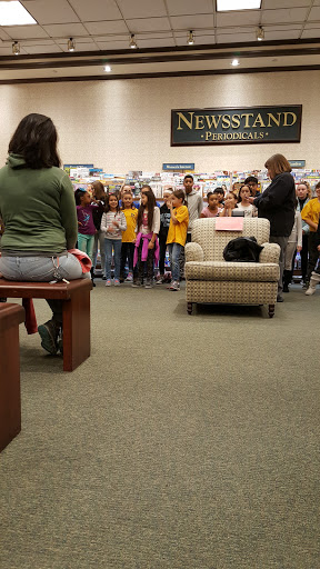 Book Store «Barnes & Noble», reviews and photos, 2621 Plainfield Rd, Joliet, IL 60435, USA