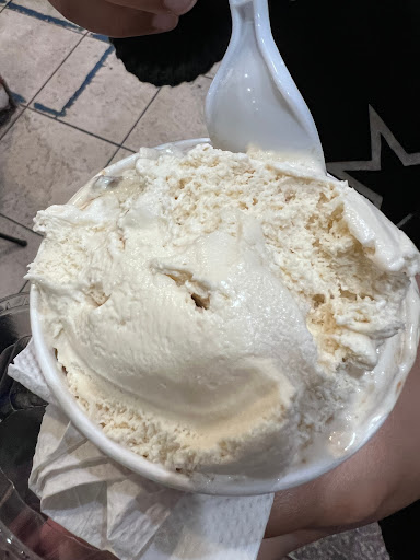 Ice Cream Shop «Cold Stone Creamery», reviews and photos, 2449 Prince William Pkwy, Woodbridge, VA 22192, USA