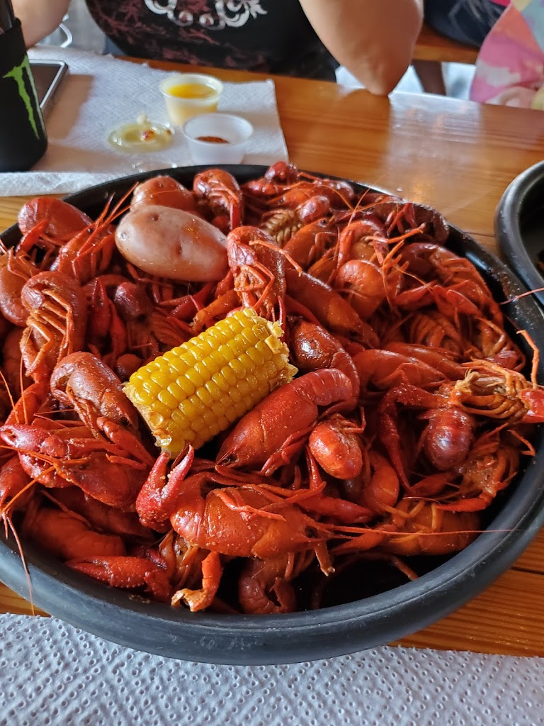 The Crawfish Patio 77302