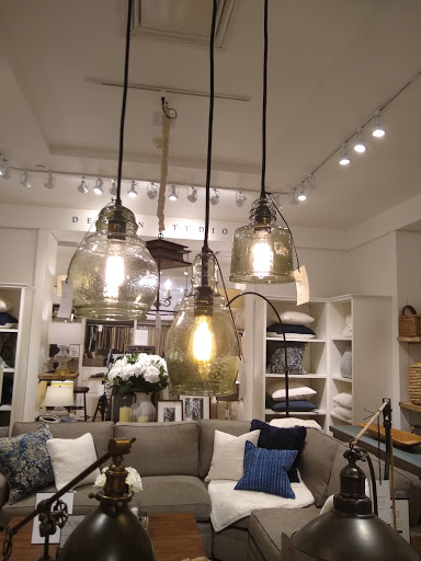 Furniture Store «Pottery Barn», reviews and photos, 321 King St, Charleston, SC 29401, USA