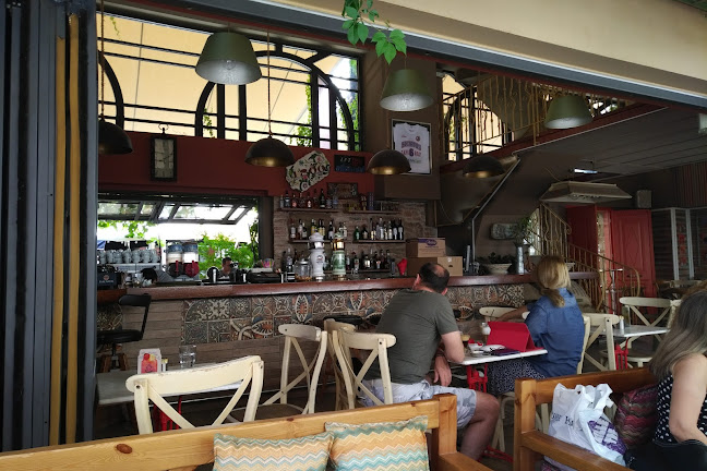 “Ρόδι” Σαββίδης Ν. Ιωάννης Ανοιχτές ώρες