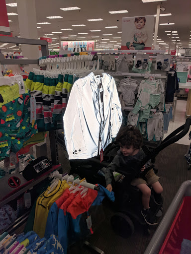 Shopping Mall «Vacaville Commons Shopping Center», reviews and photos, 2098 Harbison Dr, Vacaville, CA 95687, USA