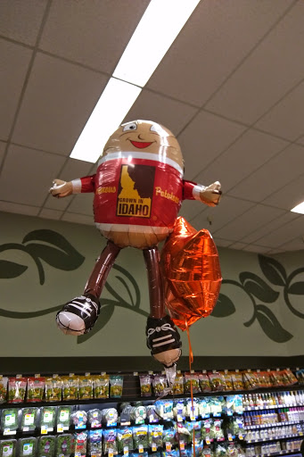 Grocery Store «Harmons Grocery», reviews and photos, 200 Station Pkwy, Farmington, UT 84025, USA