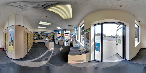 Shipping and Mailing Service «The UPS Store», reviews and photos, 2355 Fairview Ave N, Roseville, MN 55113, USA
