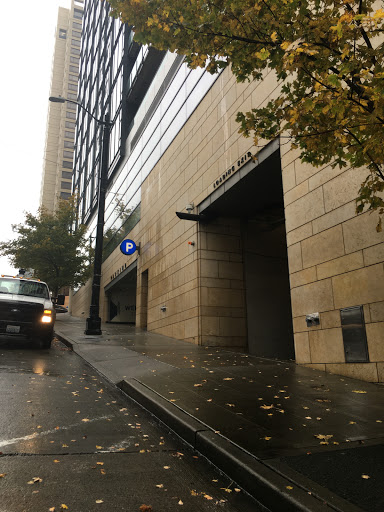 Drug Store «Bartell Drugs Fourth & Madison Store», reviews and photos, 910 4th Ave, Seattle, WA 98164, USA